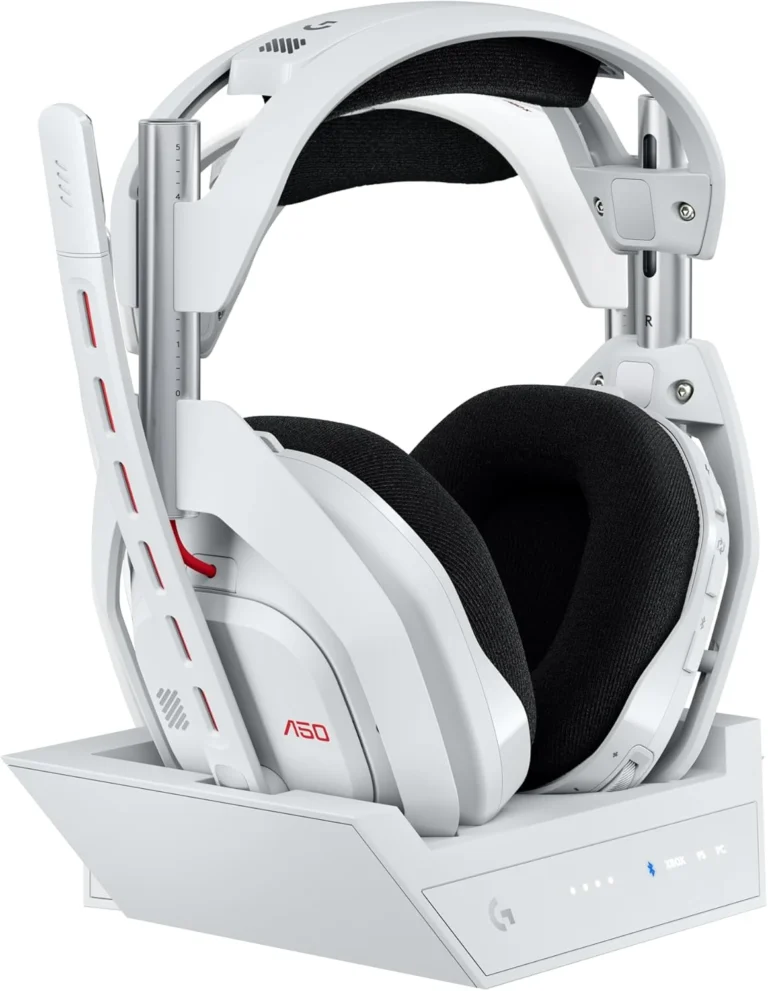 Casque gaming sans-fil Logitech G Astro A50 Gen 5 blanc sur sa station d'accueil