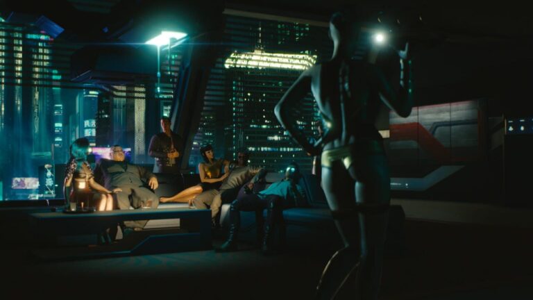 V maniant deux pistolets dans Cyberpunk 2077